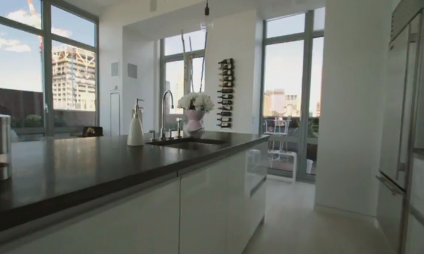 Carina Berg, Berg flyttar in, TV4, New York, Henrik Lundqvist